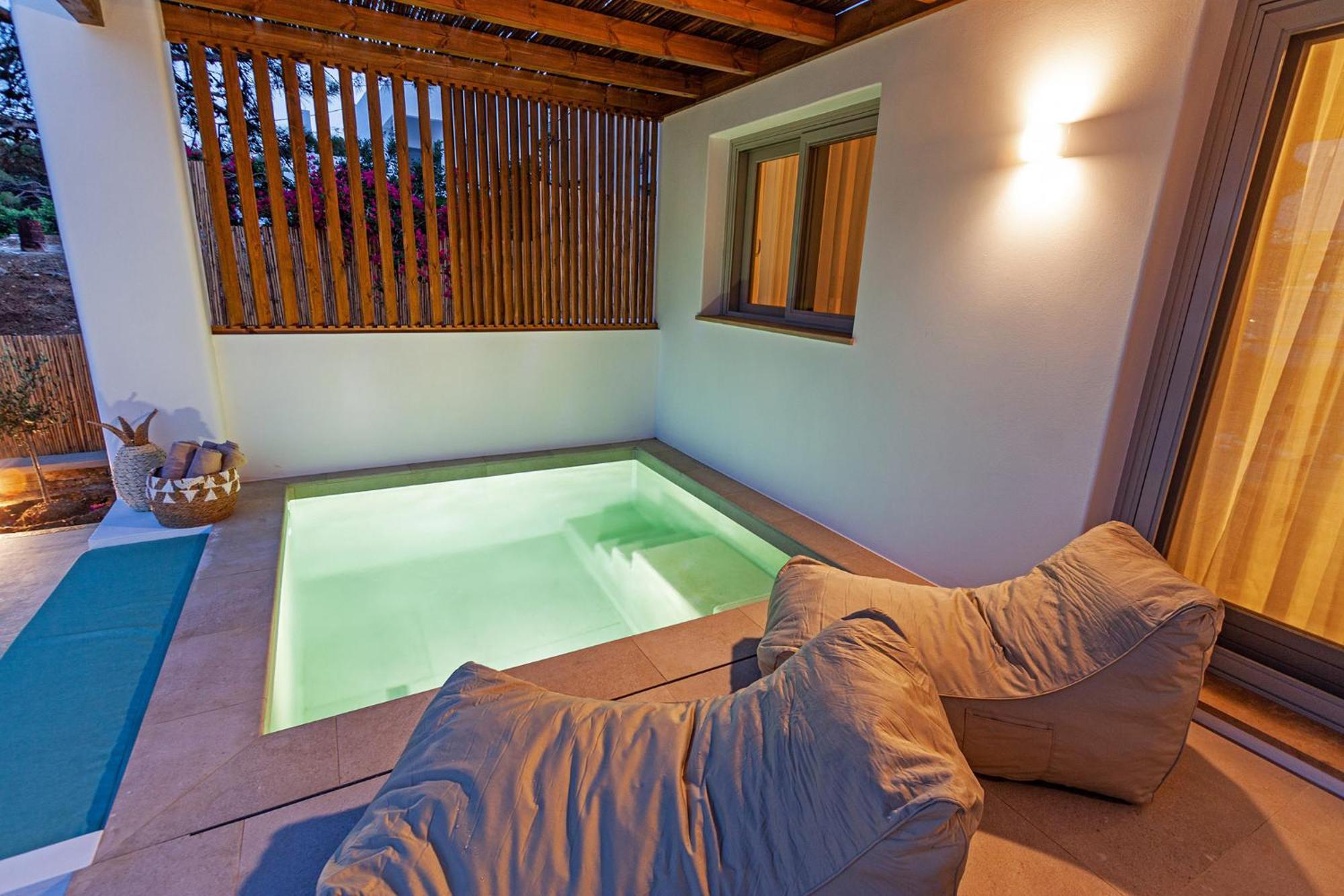 Pefki Luxury Suites Telendos Екстериор снимка