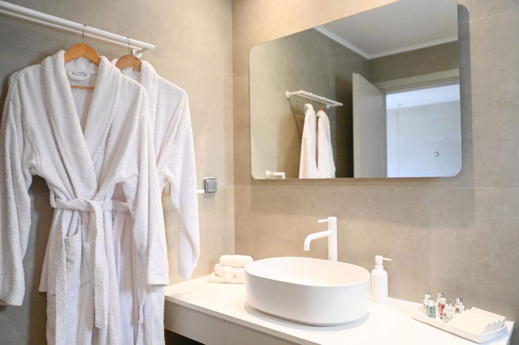 Pefki Luxury Suites Telendos Екстериор снимка